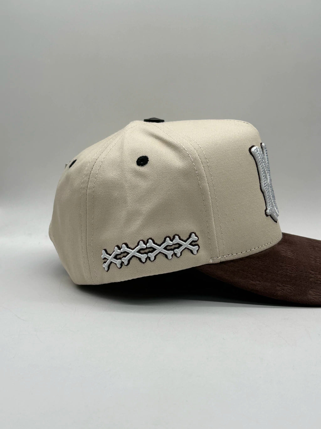 GORRA BIG BOSS AMIRI CAFÉ