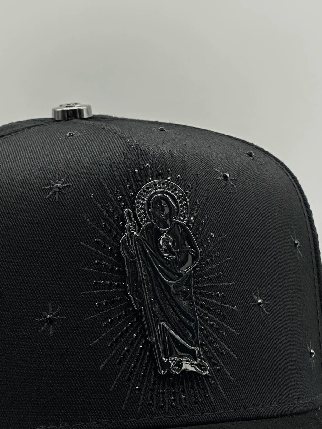 GORRA BIG BOSS SAN JUDAS TOTAL BLACK