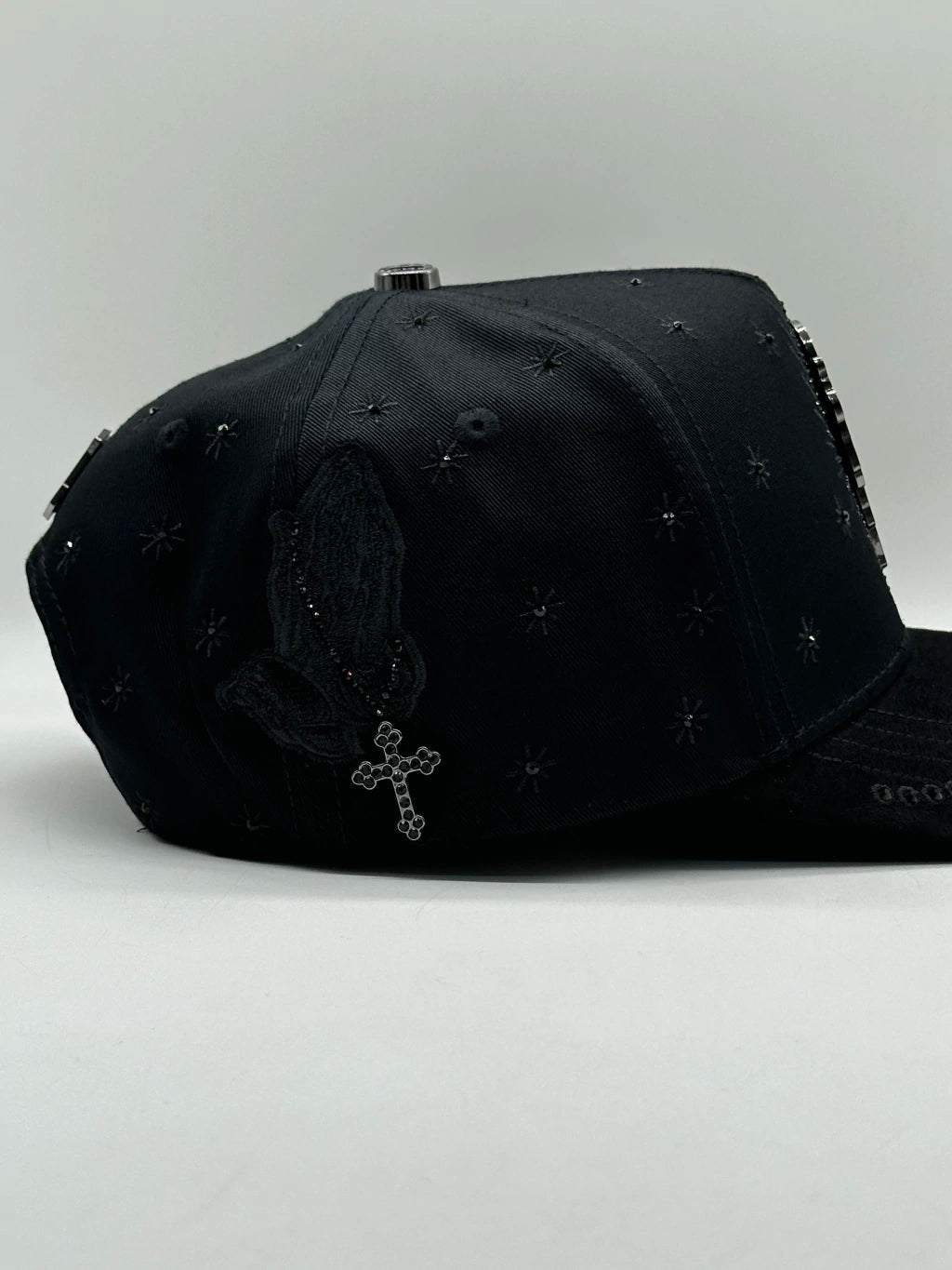 GORRA BIG BOSS SAN JUDAS TOTAL BLACK