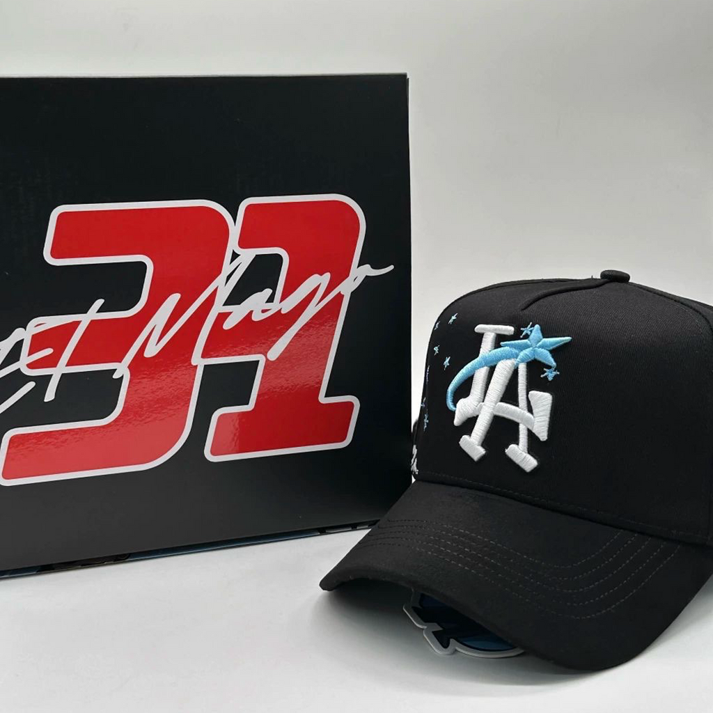 LA 31 HATS X EL MAGO AZUL